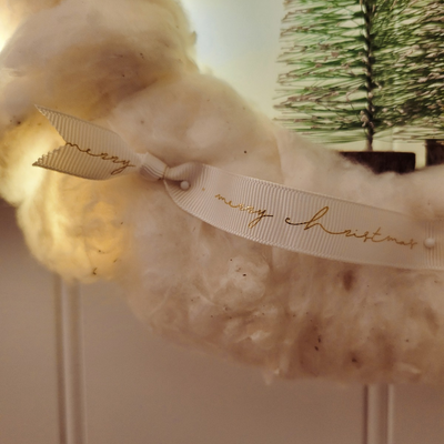 Australian Cotton Christmas Wreath (Pre-lit)